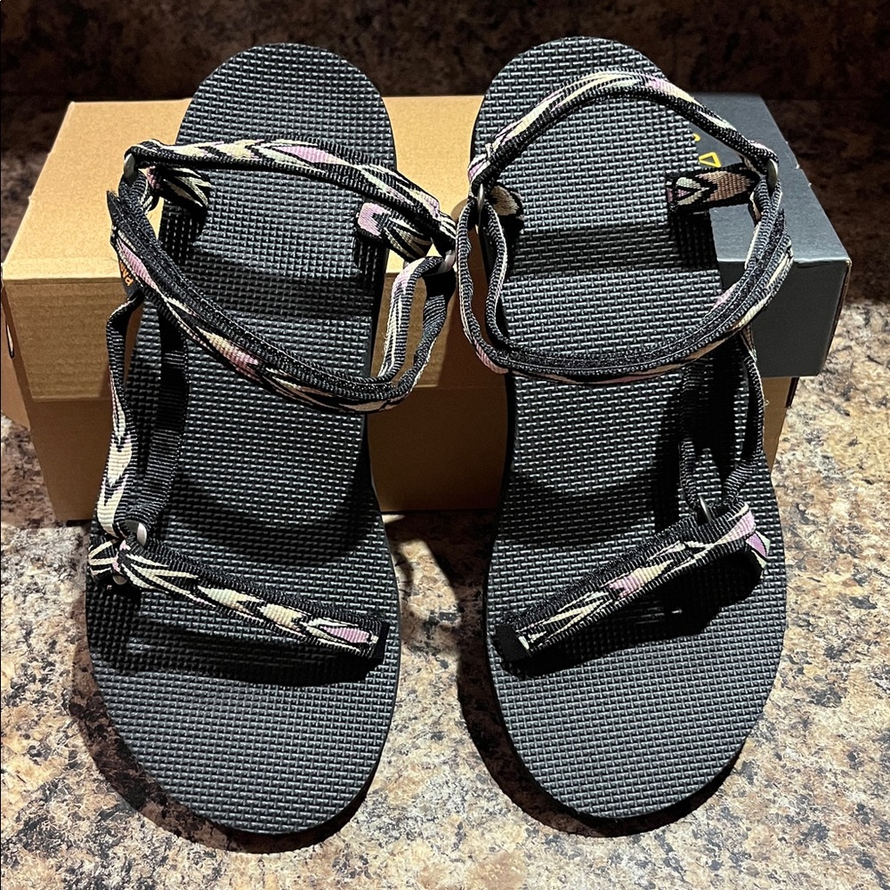 Teva Original Universal Slim Sandal - Picture 6 of 10